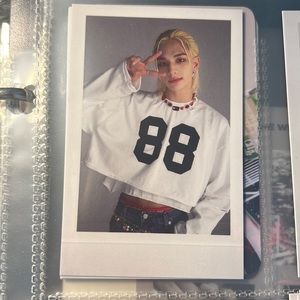 Official Hyunjin Polaroid included in Maxident Album